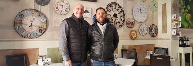 Il caffè degli orologi Il caffè degli orologi