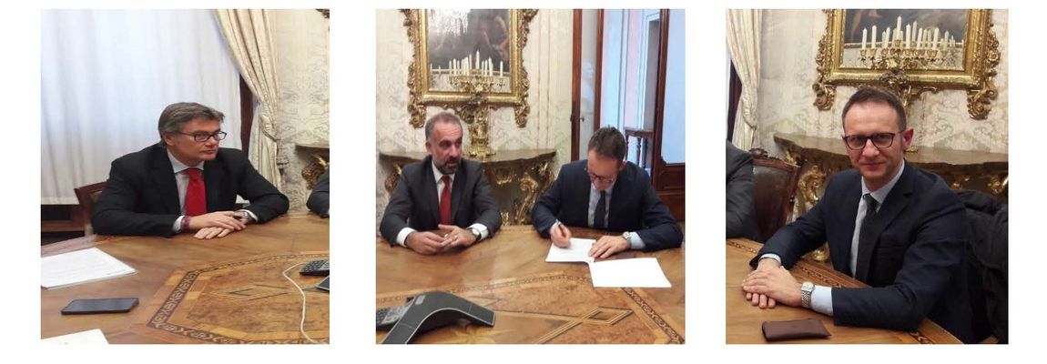 Unicredit firma convenzione sul microcredito con Cofiter Unicredit firma convenzione sul microcredito con Cofiter